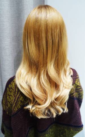 Colours by Jenny Hansson blond hårfärg